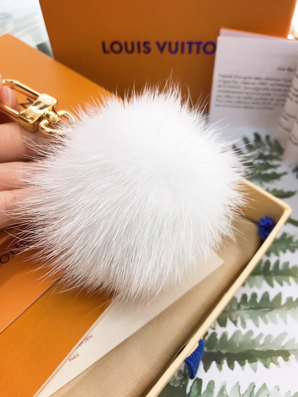 ブランドキーホルダー側面デザイン